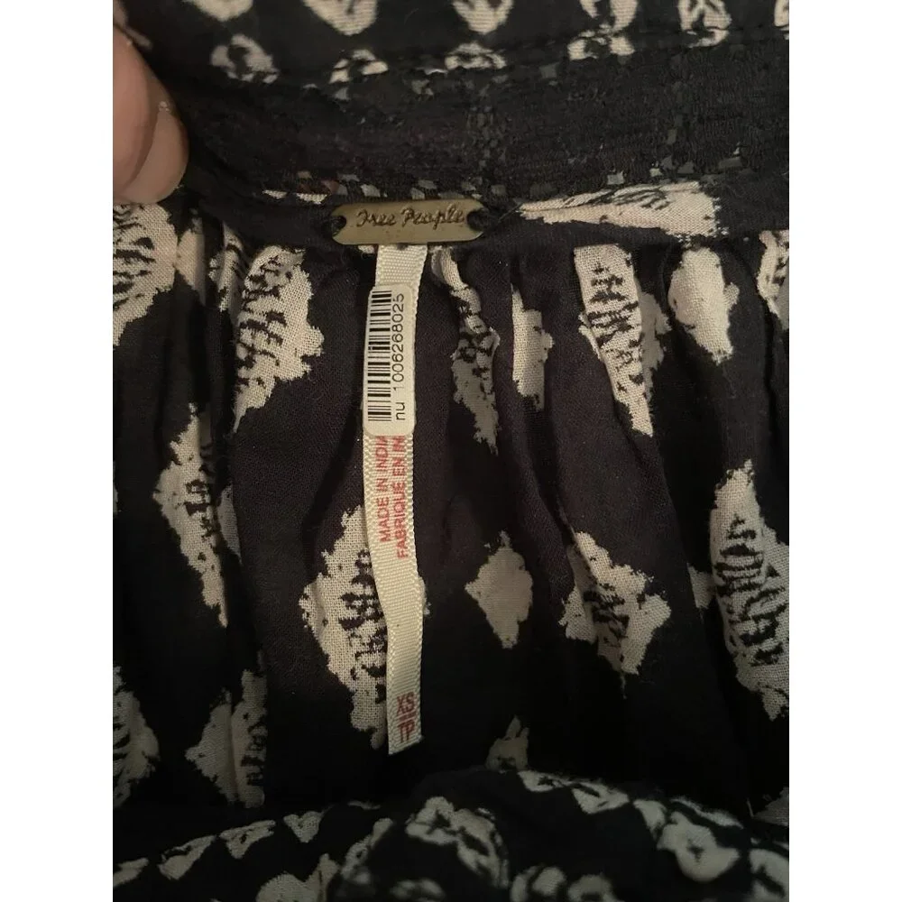 free people top xs Black Babydoll‎ Flutter Sleeve Ruffle Boho Peasant Blouse